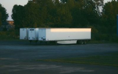 Le développement du vandalisme et des vols de camions de marchandises en France et à ses frontières